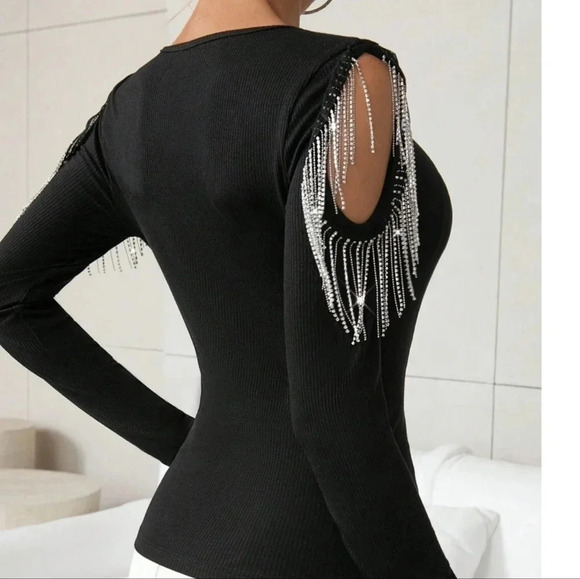 Sweetheart Neckline Off Shoulder Tight Tee - Picture 2 of 6